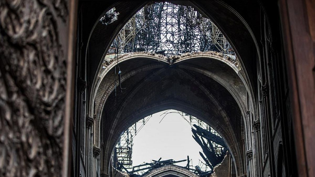 واتیکان یا دولت؛ چه کسی باید هزینۀ بازسازی کلیسای نوتردام را پرداخت کند؟ 