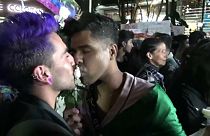 Колумбийский "марафон поцелуев"