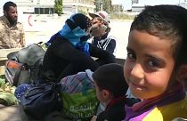 إجلاء مدنيين من بلدة السواني جنوب غربي طرابلس بسبب التعرض إلى القصف