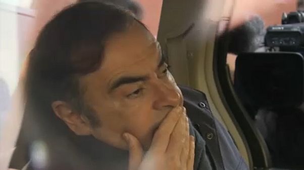 Előzetesben maradhat a Nissan-vezér Előzetesben maradhat a Nissan-vezér