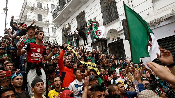 Neue Proteste in Algerien - 18-Jähriger gestorben Neue Proteste in Algerien - 18-Jähriger gestorben