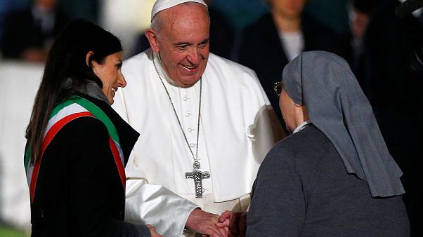 Migrants et esclaves sexuels : les "nouveaux crucifiés de l'histoire" Migrants et esclaves sexuels : les "nouveaux crucifiés de l'histoire"