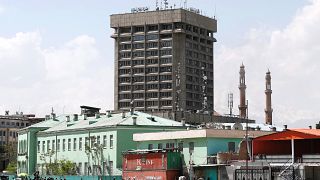 انفجار وإطلاق نار عند مبنى وزارة الاتصالات في العاصمة الأفغانية