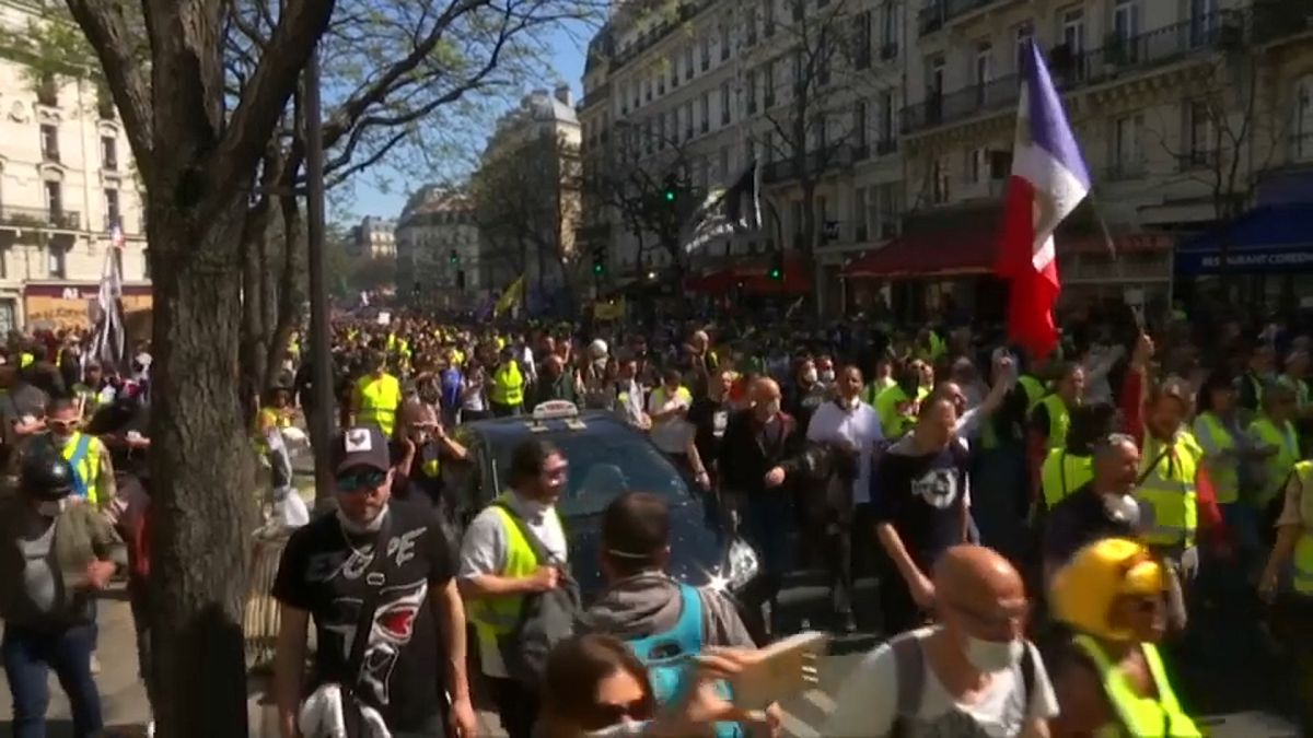 "Жёлтые жилеты": беспорядки в Париже