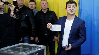 Ουκρανία: Άνοιξαν οι κάλπες για τον β' γύρο των προεδρικών εκλογών