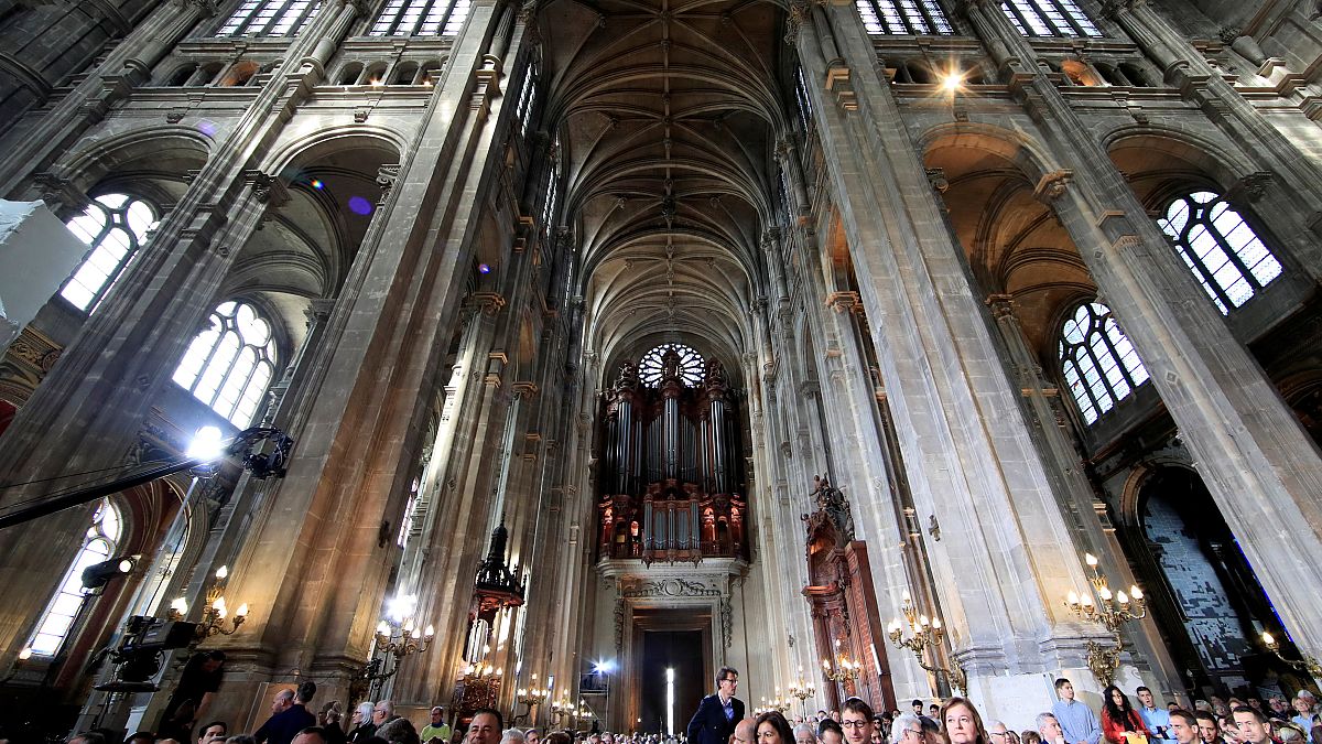 Paris prays for Notre-Dame's speedy restoration at Easter mass 