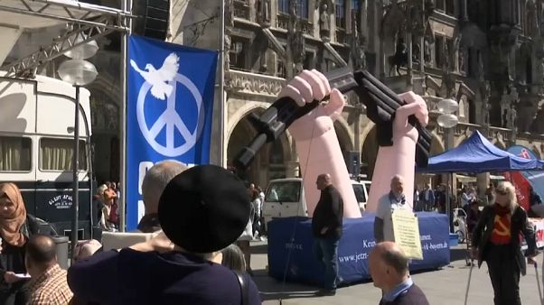 59% für Abzug der US-Atomwaffen aus Deutschland 59% für Abzug der US-Atomwaffen aus Deutschland