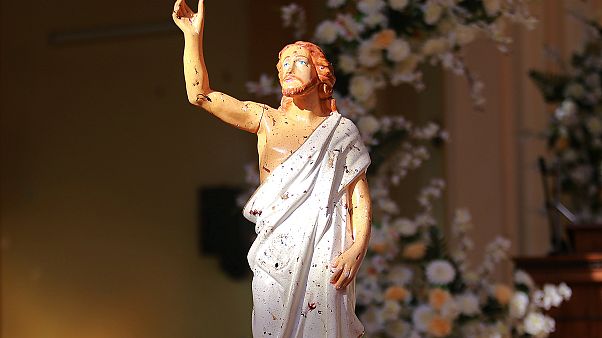 Egy iszlamista mozgalom állhat a Srí Lanka-i terrortámadások mögött, közölte a kormány Egy iszlamista mozgalom állhat a Srí Lanka-i terrortámadások mögött, közölte a kormány