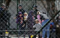 شرطة كوسوفو تحقق مع عدة نساء بعد عودتهن من سوريا