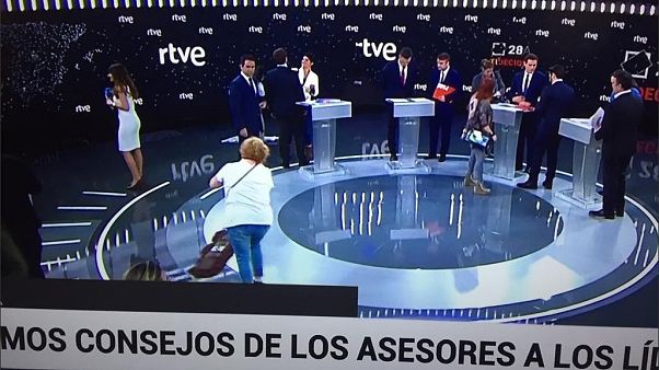 This photo of women cleaning the TV studio before election debate irks social media users | #TheCube This photo of women cleaning the TV studio before election debate irks social media users | #TheCube