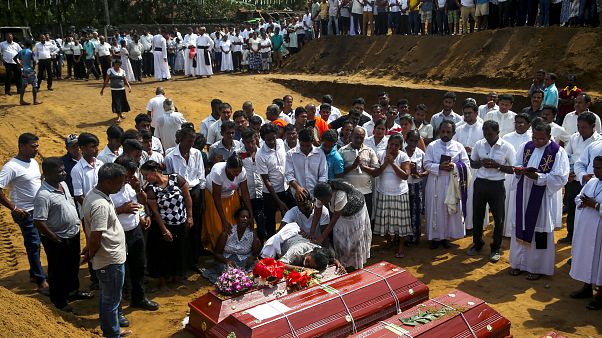 Sri Lanka-i merényletek: 40 ember őrizetben Sri Lanka-i merényletek: 40 ember őrizetben