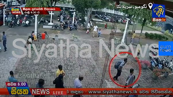 تصاویر دوربین مداربسته از مظنون احتمالی حمله به کلیسا در سریلانکا تصاویر دوربین مداربسته از مظنون احتمالی حمله به کلیسا در سریلانکا