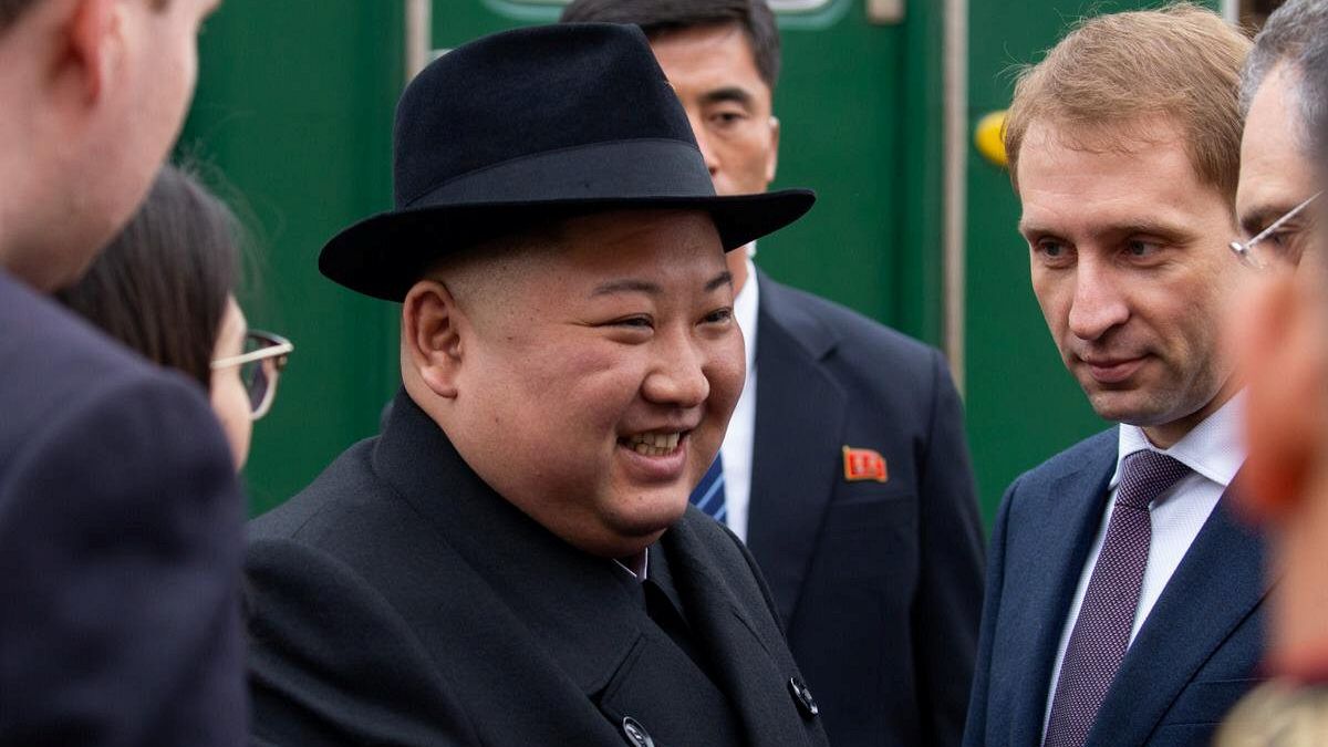 Kim Jong Un greeted with bread and flowers as he arrives in Russia for Putin meeting