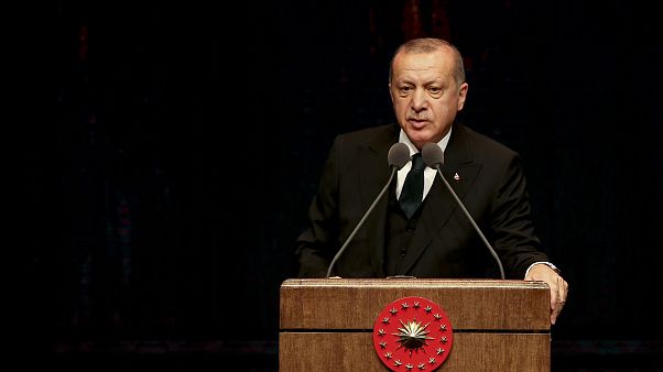 Erdoğan: Türkiye'ye demokrasi dersi vermeye kalkışanların hepsi kanlı bir geçmişe sahip Erdoğan: Türkiye'ye demokrasi dersi vermeye kalkışanların hepsi kanlı bir geçmişe sahip