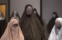 Kudüs'te 3 semavi dine mensup kadın kıyafetleri sergisi