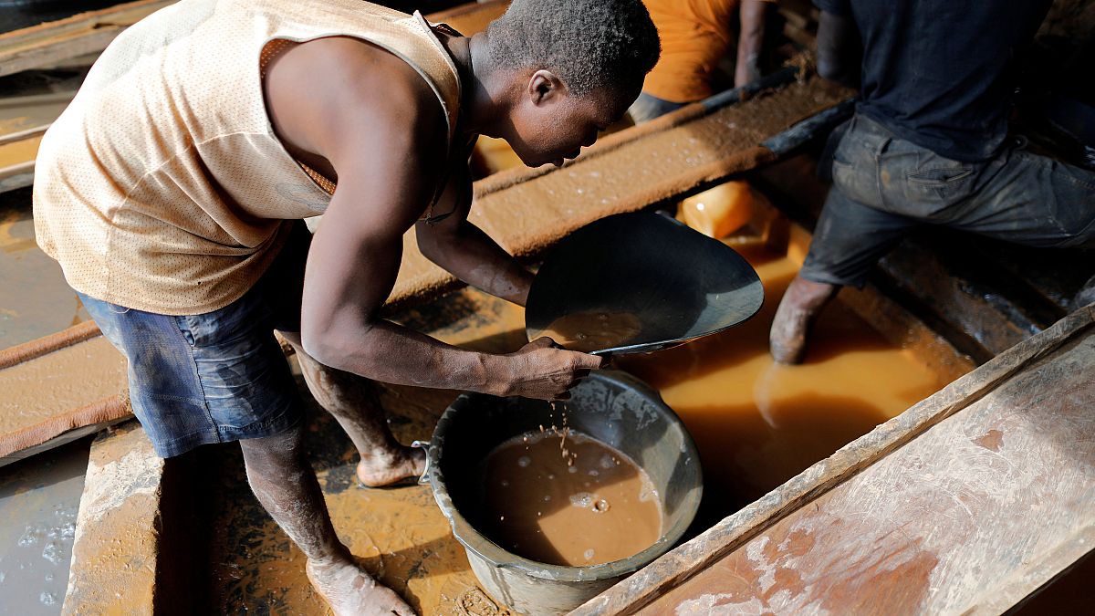 Dünyada 40 milyondan fazla işçi elleriyle maden çıkarıyor: Hindistan ve Çin ilk sırada