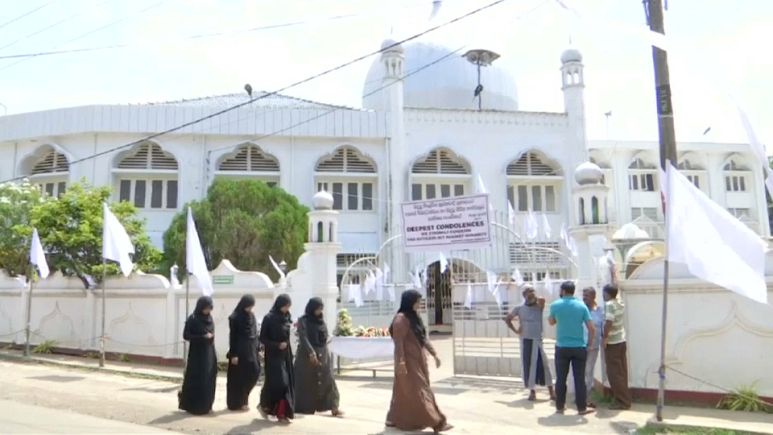 مسلمو سريلانكا يخشون حملات الإنتقام بعد هجمات عيد الفصح الدامية