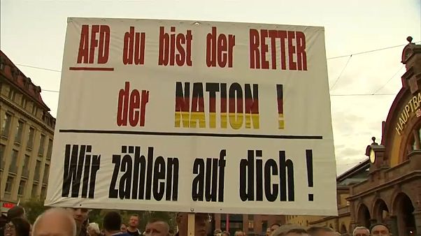 Poster: "AfD du bist der Retter der Nation! Wir zählen auf dich!" Poster: "AfD du bist der Retter der Nation! Wir zählen auf dich!"