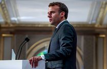Gilets jaunes : les principales annonces de Macron face à la presse