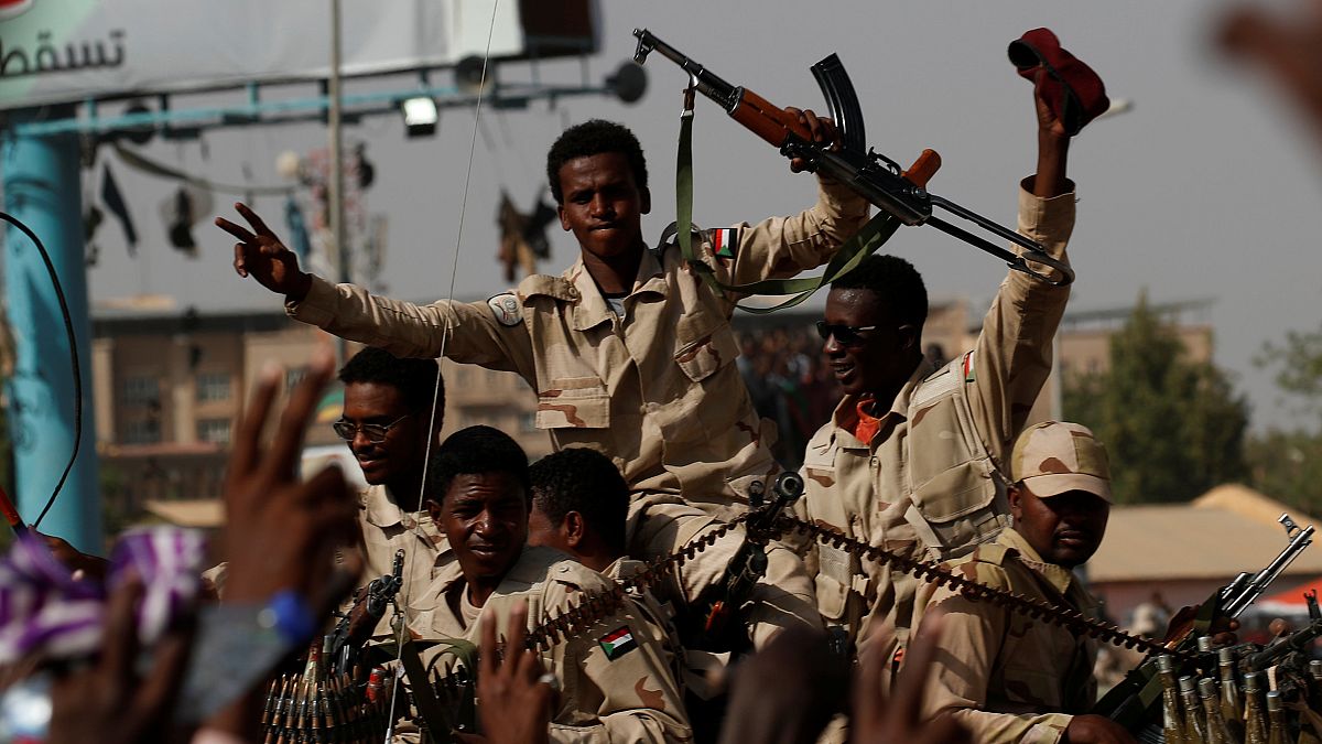  المجلس العسكري السوداني: نحن ملتزمون بالتفاوض ولكن لا فوضى بعد اليوم