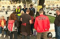 Gilet gialli, "le promesse di Macron sono benzina sul fuoco"