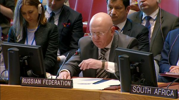 Ucrânia pede intervenção da ONU sobre os passaportes russos Ucrânia pede intervenção da ONU sobre os passaportes russos