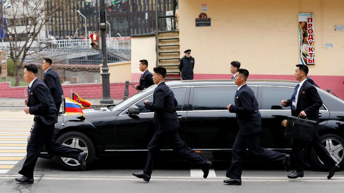 خودرو لوکس کیم جونگ اون رهبر کره شمالی در دیدار از روسیه