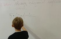 La Polonia torna in classe per gli esami di fine anno. Sospeso lo sciopero nazionale della scuola