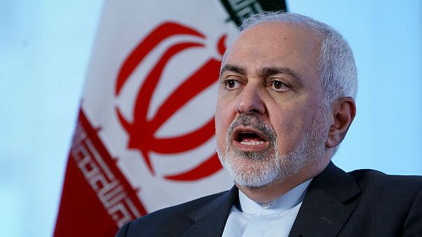 ظریف: «گروه بی» میخواهد ترامپ را به جنگ با ایران بکشاند ظریف: «گروه بی» میخواهد ترامپ را به جنگ با ایران بکشاند