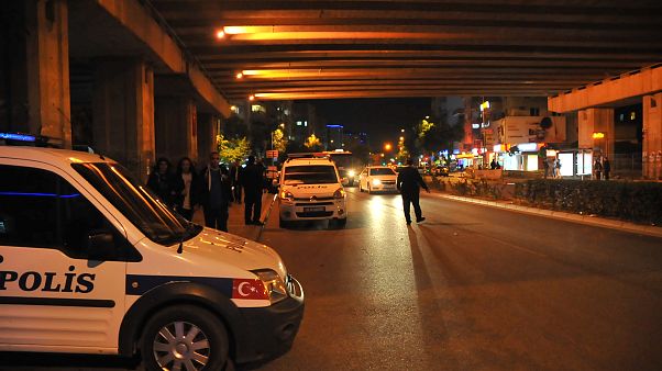 Ekip aracında bir kadına tecavüz eden polise iyi hal indirimi Ekip aracında bir kadına tecavüz eden polise iyi hal indirimi