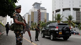 سريلانكا: رغم دعوته إلى الاستقالة من قبل رئيس البلاد.. قائد الشرطة يرفض الاستقالة