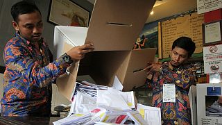 مرگ ۲۷۲ مأمور شمارش آراء انتخابات اندونزی بر اثر فشار کار