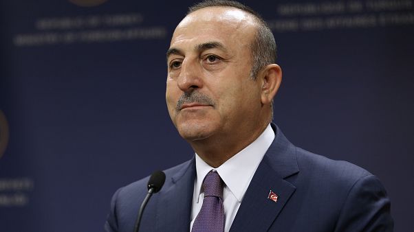 Dışişleri Bakanlığı'ndan "Ermeni soykırımı"nı tanıyan Portekiz'e: Tarihi gerçeklere saygı bekliyoruz Dışişleri Bakanlığı'ndan "Ermeni soykırımı"nı tanıyan Portekiz'e: Tarihi gerçeklere saygı bekliyoruz