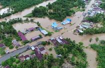 Ινδονησία: Πολύνεκρες πλημμύρες και κατολισθήσεις στη Σουμάτρα