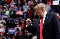 Trump ve yakın çevresinden Deutsche Bank ve Capital One bankalarına dava