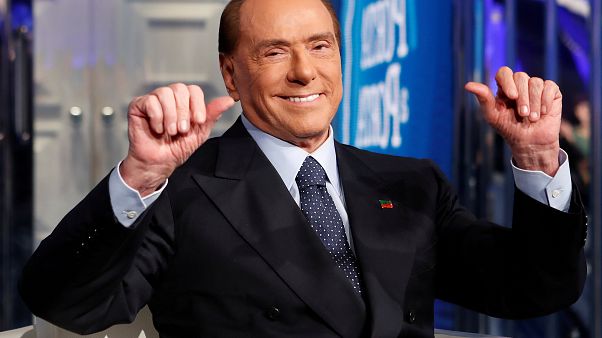 İtalya eski Başbakanı Berlusconi böbrek ağrısı şikayetiyle hastaneye kaldırıldı İtalya eski Başbakanı Berlusconi böbrek ağrısı şikayetiyle hastaneye kaldırıldı
