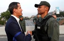 Así fue la jornada de tensión en Caracas después de que Guaidó dijera que cuenta con apoyo militar