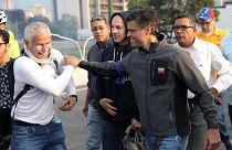 España confirma que Leopoldo López y su familia están en su embajada en Caracas