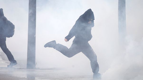 Paris "capitale de l'émeute" ? Les "black blocs" veulent un 1er mai noir Paris "capitale de l'émeute" ? Les "black blocs" veulent un 1er mai noir