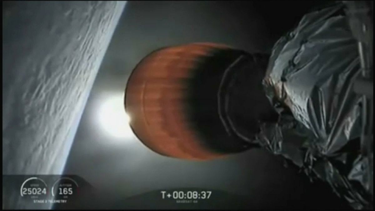 Uluslararası Uzay İstasyonu’nda önemli elektrik arızası: SpaceX’in ikmal görevi ertelendi