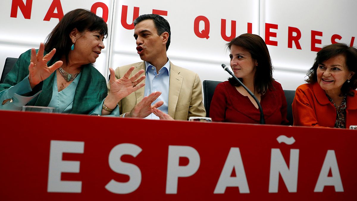 Spain's acting Prime Minister Pedro Sanchez with party members.