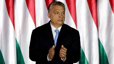 "Breves de Bruxelas": Hungria, comércio e sondagens