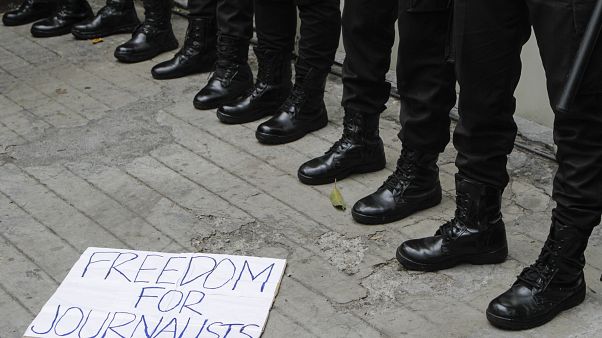 3 Mayıs Dünya Basın Özgürlüğü Günü'ne Türkiye'de 191 gazeteci tutuklu giriyor 3 Mayıs Dünya Basın Özgürlüğü Günü'ne Türkiye'de 191 gazeteci tutuklu giriyor