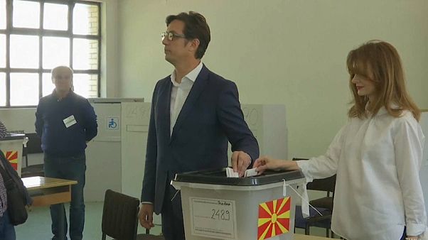 Elnököt választ Észak-Macedónia Elnököt választ Észak-Macedónia