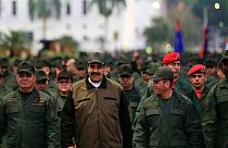 Siyasi uzmanların kafa yorduğu soru: Maduro Guaido'yu neden tutuklatmıyor?