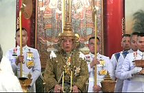 Pompa y solemnidad en Tailandia