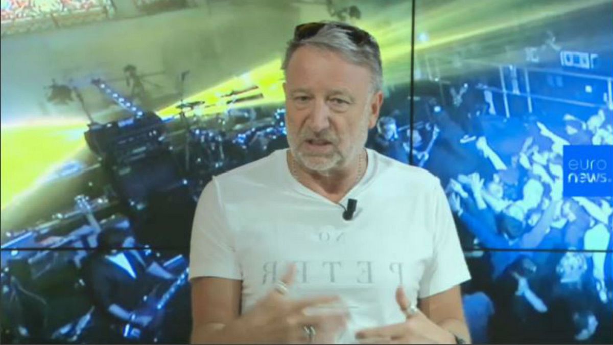 'I’m embarrassed for England': Joy Division star Peter Hook on Britain's political turmoil