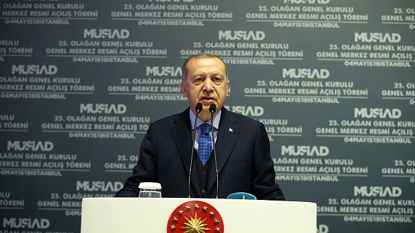 Cumhurbaşkanı ve AK Parti Genel Başkanı Recep Tayyip Erdoğan Cumhurbaşkanı ve AK Parti Genel Başkanı Recep Tayyip Erdoğan