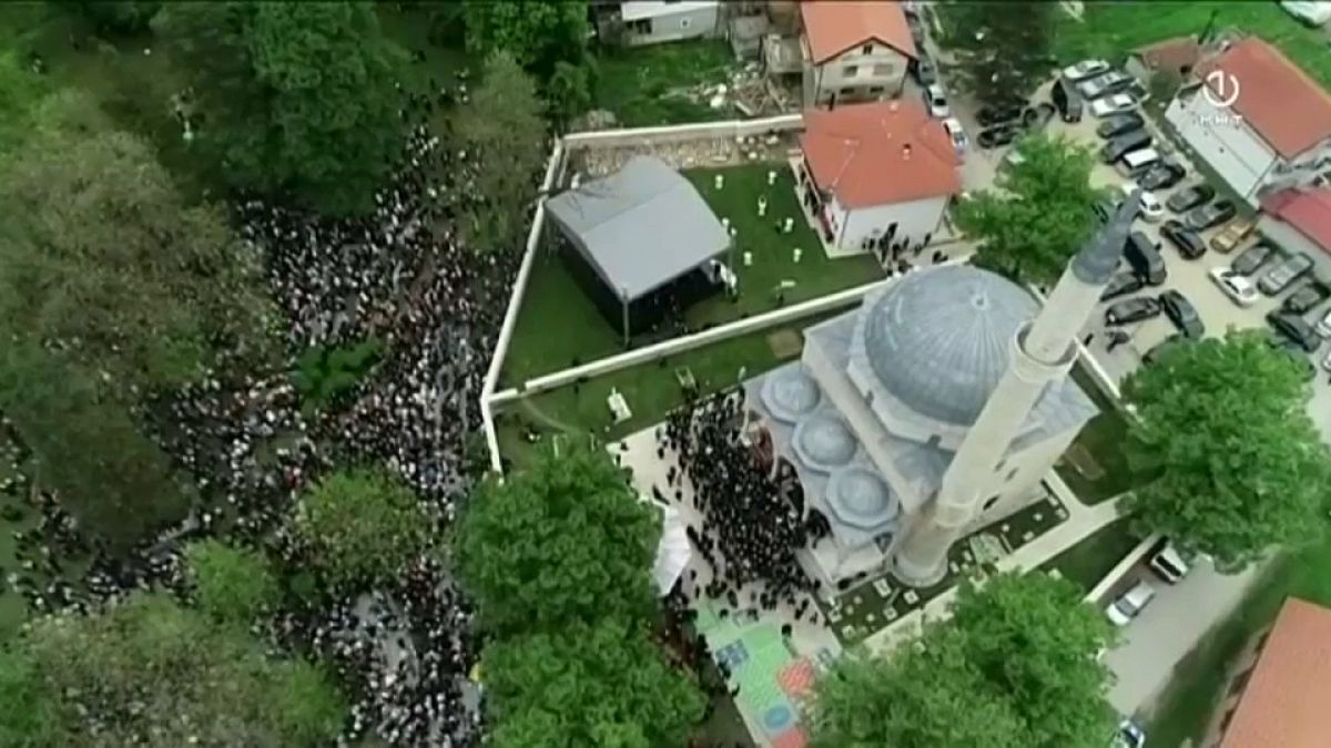 شاهد: إعادة افتتاح مسجد دمرته حرب البوسنة 