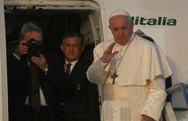 Понтифик начинает визит в Болгарию